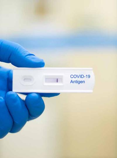 Las oficinas de farmacia podrán dispensar test rápidos de COVID-19
