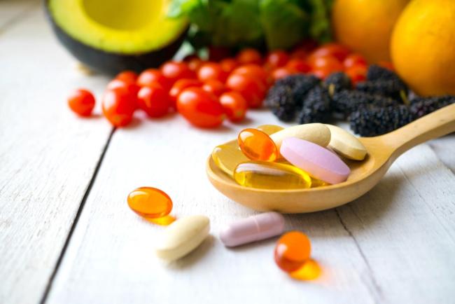 Las vitaminas en la oficina de farmacia Las vitaminas en la oficina de farmacia