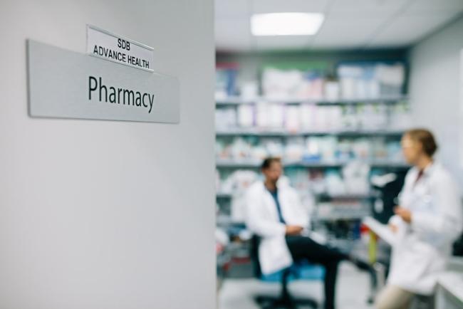 Reino Unido más de 100.000 pacientes son derivados por el NHS a la farmacia Reino Unido más de 100.000 pacientes son derivados por el NHS a la farmacia