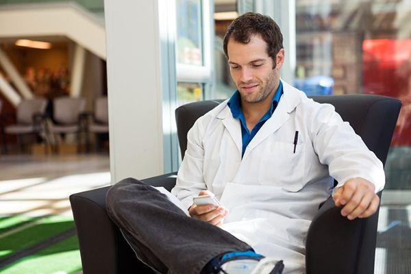 5 apps para que el paciente recuerde tomar el medicamento 5 apps para que el paciente recuerde tomar el medicamento