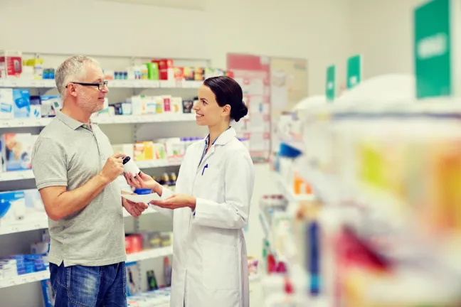 Más margen de prescripción para los farmacéuticos canadienses 