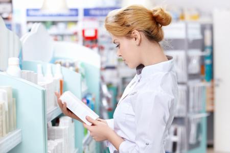 Cómo seleccionar los productos y servicios que debe tener la farmacia